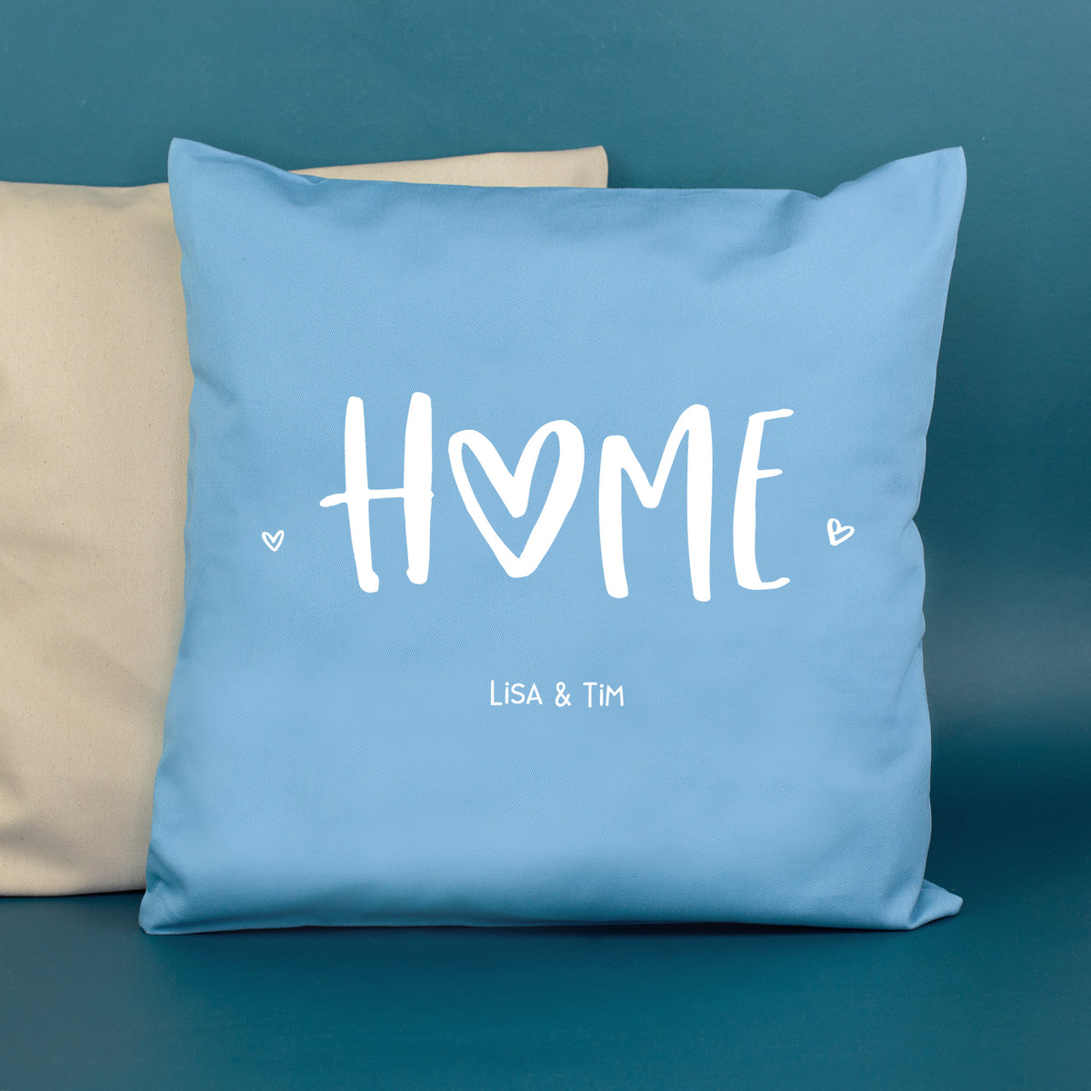 Personalisiertes blaues HOME Kissen mit Wunschtext Lisa und Tim