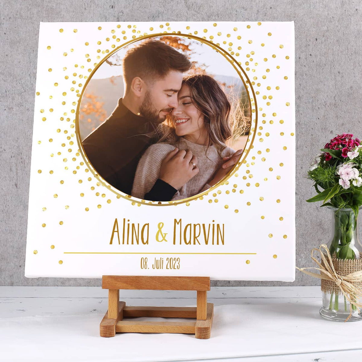 Quadratische Fotoleinwand mit goldenem Motiv zur Hochzeit