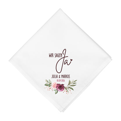 Detailansicht Stoffserviette Hochzeit mit Blumenmotiv Wir sagen Ja und personalisiertem Druck