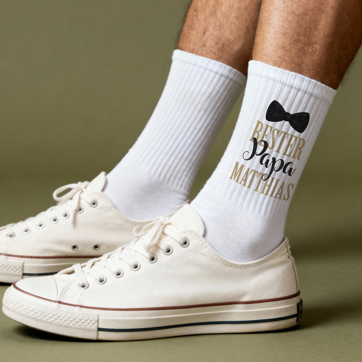 Socken für Papa als Geschenk zum Vatertag mit personalisiertem Schriftzug