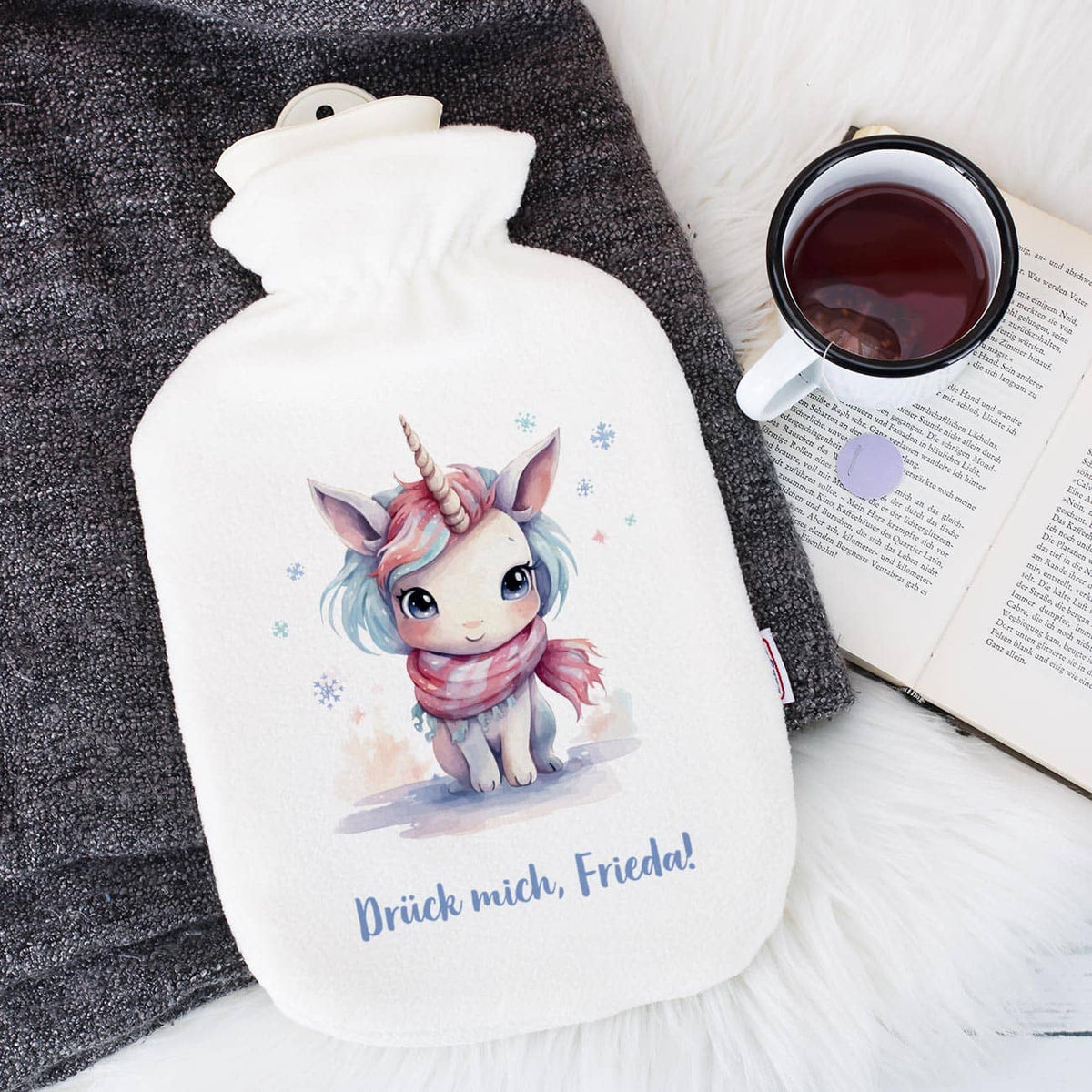 Kuschelige Wärmflasche mit niedlichem Einhorn und Wunschtext